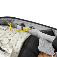 YETI x Oracle Red Bull Racing Crossroads® 40L Travel Duffel